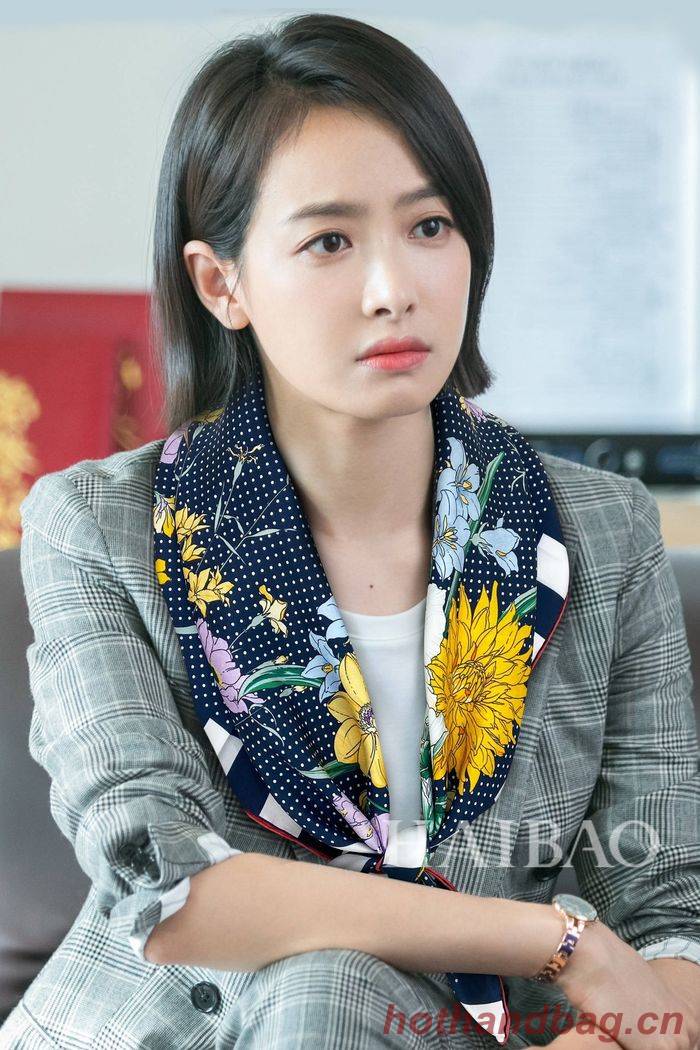 Gucci Scarf GUS00018 Gucci Scarf GUS00018