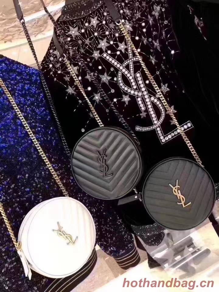 SAINT LAURENT VINYLE ROUND CAMERA BAG IN CHEVRON-QUILTED GRAIN DE POUDRE EMBOSSED LEATHER 6104361 black SAINT LAURENT VINYLE ROUND CAMERA BAG IN CHEVRON-QUILTED GRAIN DE POUDRE EMBOSSED LEATHER 6104361 black