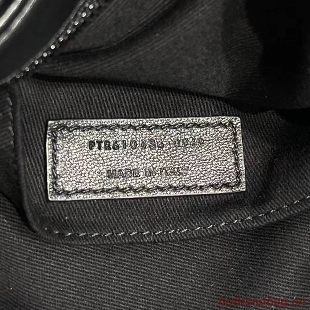 SAINT LAURENT VINYLE ROUND CAMERA BAG IN CHEVRON-QUILTED GRAIN DE POUDRE EMBOSSED LEATHER 6104361 black SAINT LAURENT VINYLE ROUND CAMERA BAG IN CHEVRON-QUILTED GRAIN DE POUDRE EMBOSSED LEATHER 6104361 black