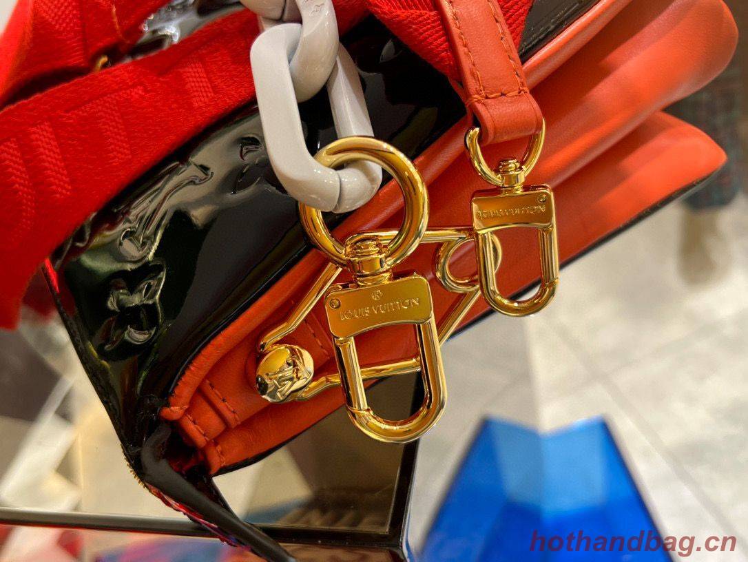 Louis Vuitton Original patent leather COUSSIN MM M20369 Black Louis Vuitton Original patent leather COUSSIN MM M20369 Black