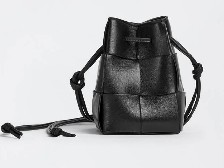 Bottega Veneta Mini intreccio leather crossbody bucket bag 680217 black Bottega Veneta Mini intreccio leather crossbody bucket bag 680217 black