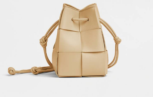 Bottega Veneta Mini intreccio leather crossbody bucket bag 680217 Porridge Bottega Veneta Mini intreccio leather crossbody bucket bag 680217 Porridge