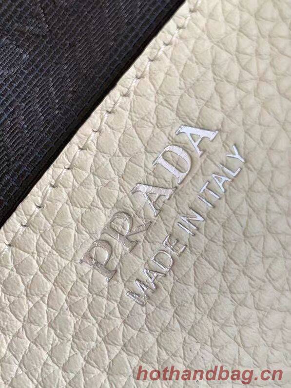 Prada Leather bag with shoulder strap 1DB820 white Prada Leather bag with shoulder strap 1DB820 white