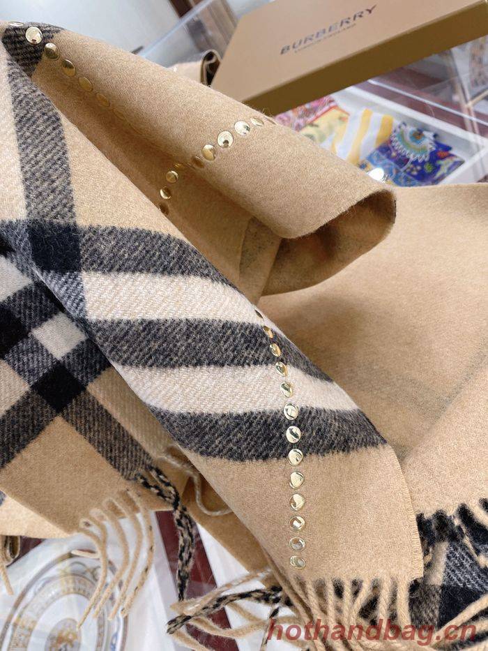 Burberry Scarf BBC00018 Burberry Scarf BBC00018