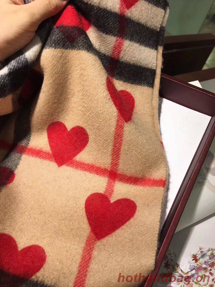 Burberry Scarf BBC00020 Burberry Scarf BBC00020