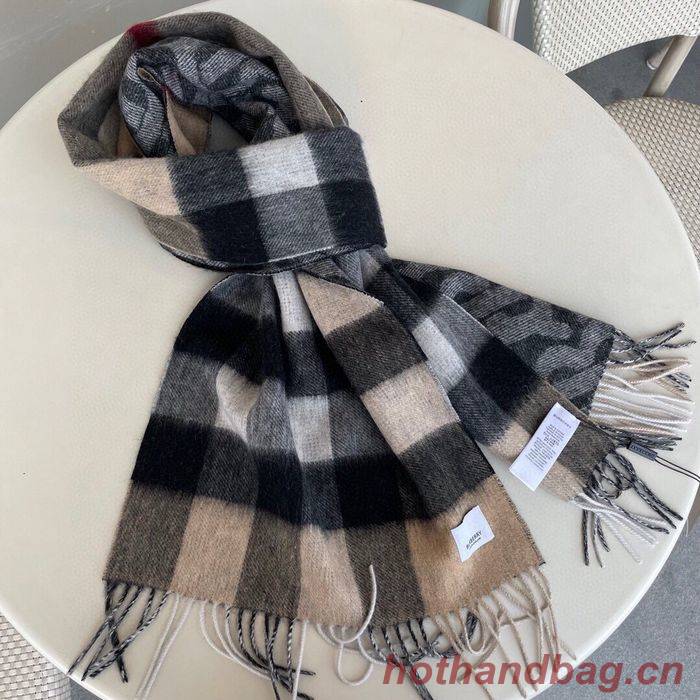 Burberry Scarf BBC00029 Burberry Scarf BBC00029