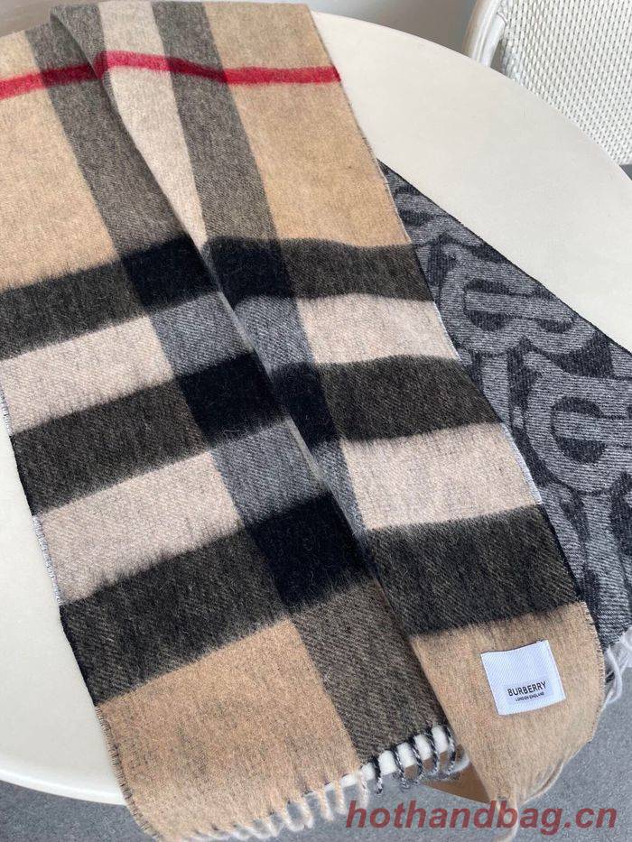 Burberry Scarf BBC00029 Burberry Scarf BBC00029