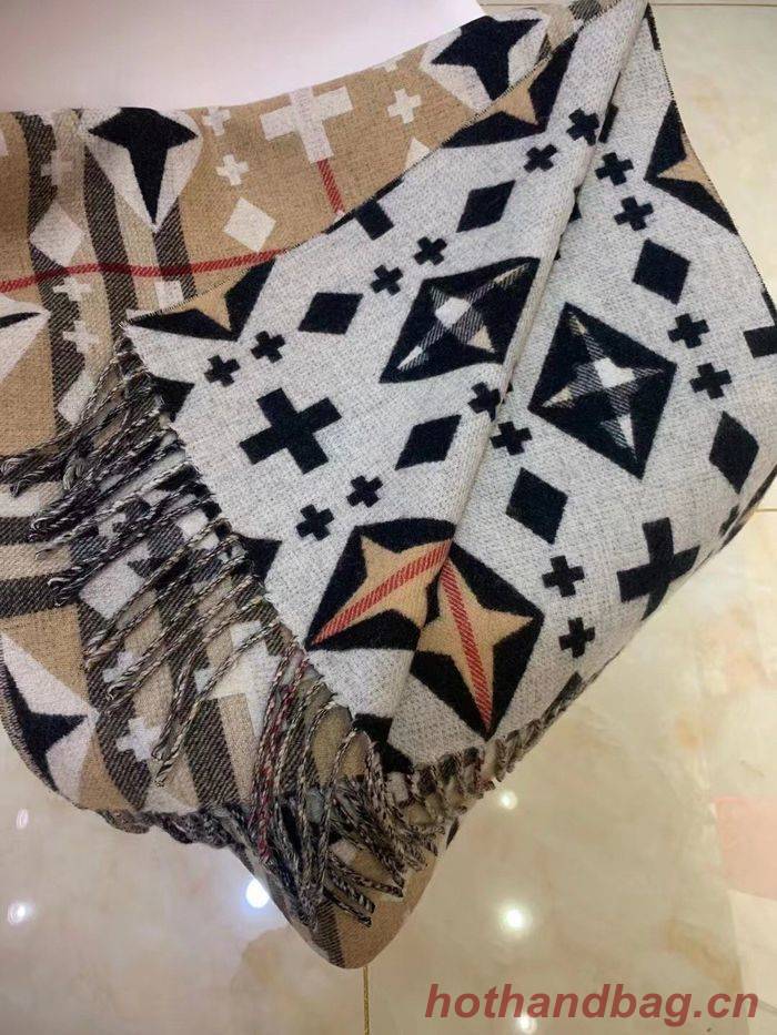 Burberry Scarf BBC00032 Burberry Scarf BBC00032