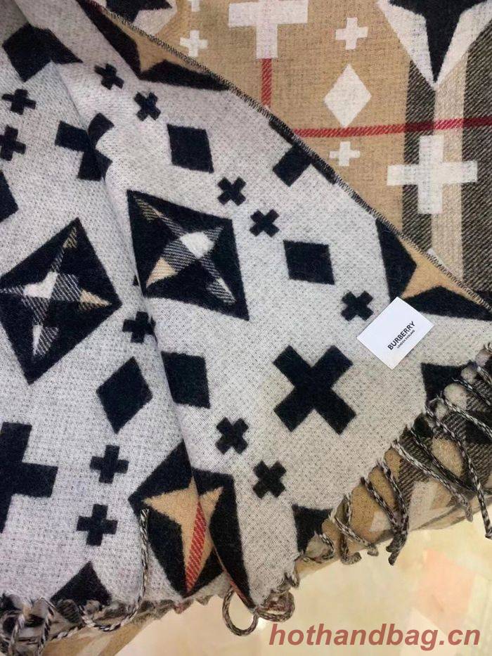 Burberry Scarf BBC00032 Burberry Scarf BBC00032