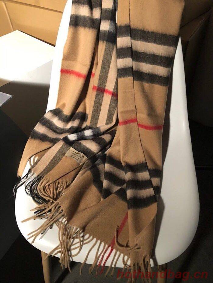 Burberry Scarf BBC00039 Burberry Scarf BBC00039
