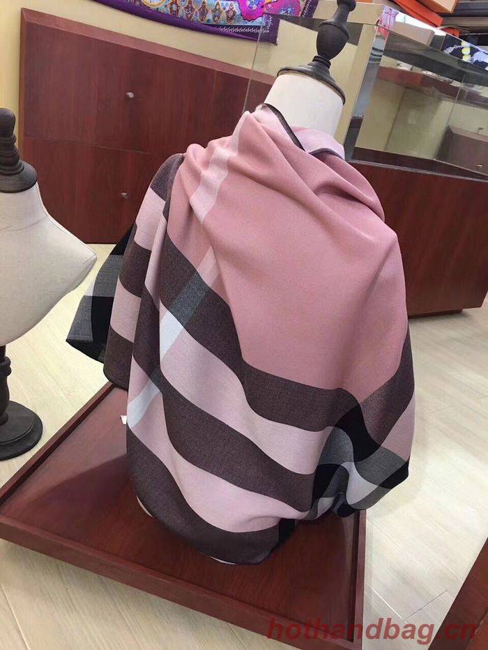 Burberry Scarf BBC00043 Burberry Scarf BBC00043