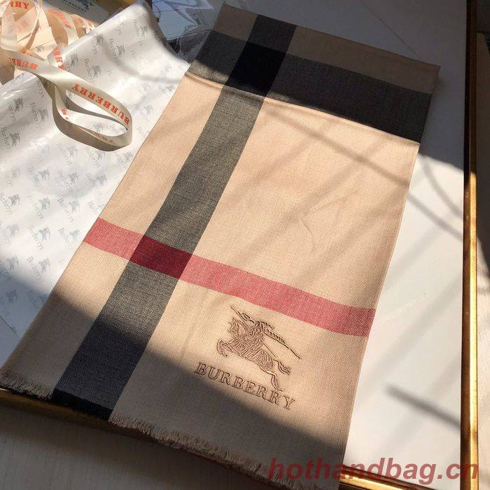 Burberry Scarf BBC00055 Burberry Scarf BBC00055