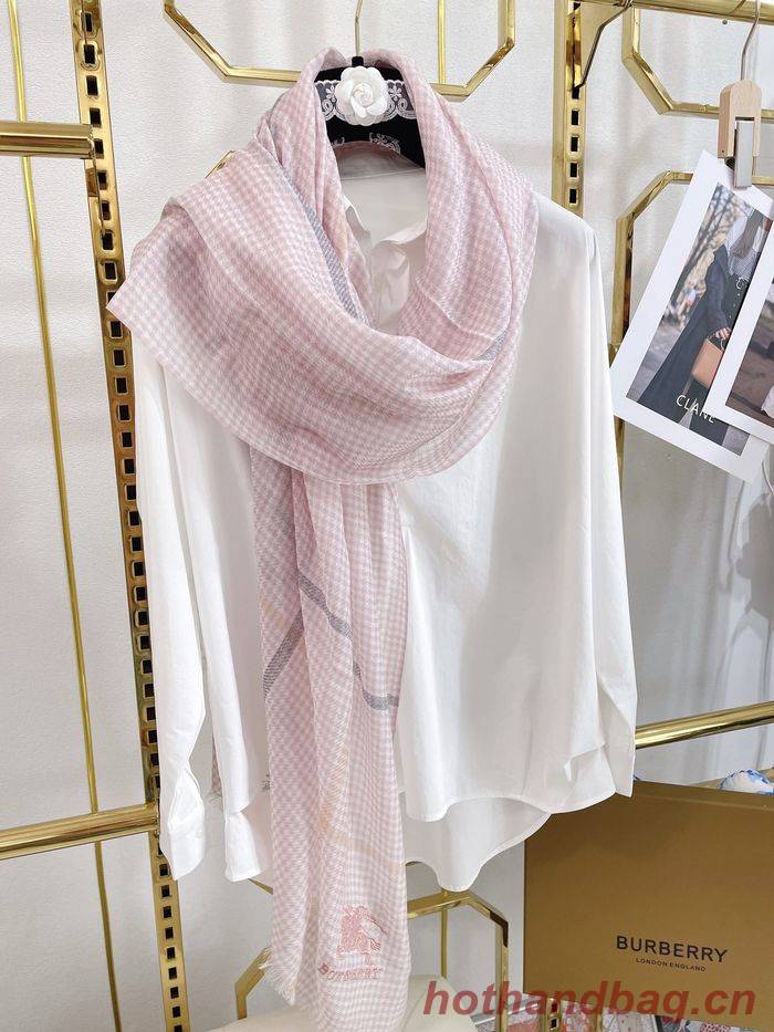 Burberry Scarf BBC00073 Burberry Scarf BBC00073