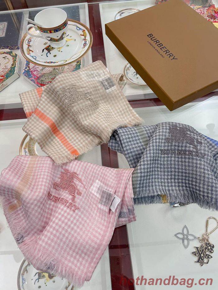 Burberry Scarf BBC00073 Burberry Scarf BBC00073