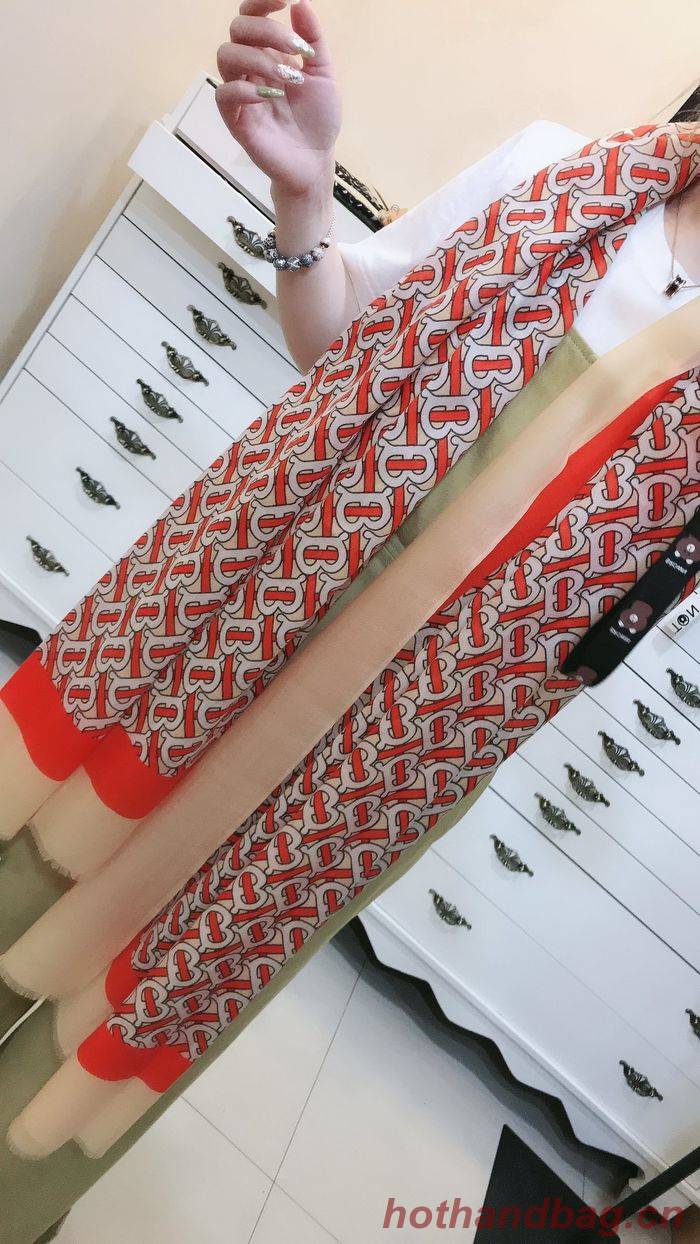 Burberry Scarf BBC00076 Burberry Scarf BBC00076