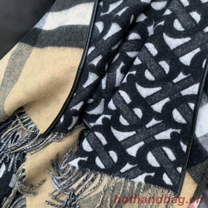Burberry Scarf BBC00115 Burberry Scarf BBC00115