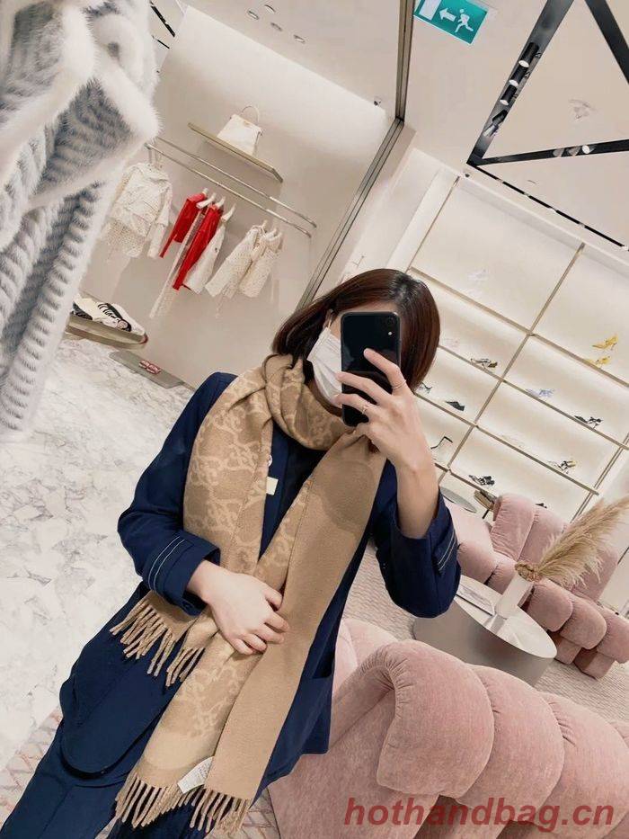 Fendi Scarf FDC00009 Fendi Scarf FDC00009