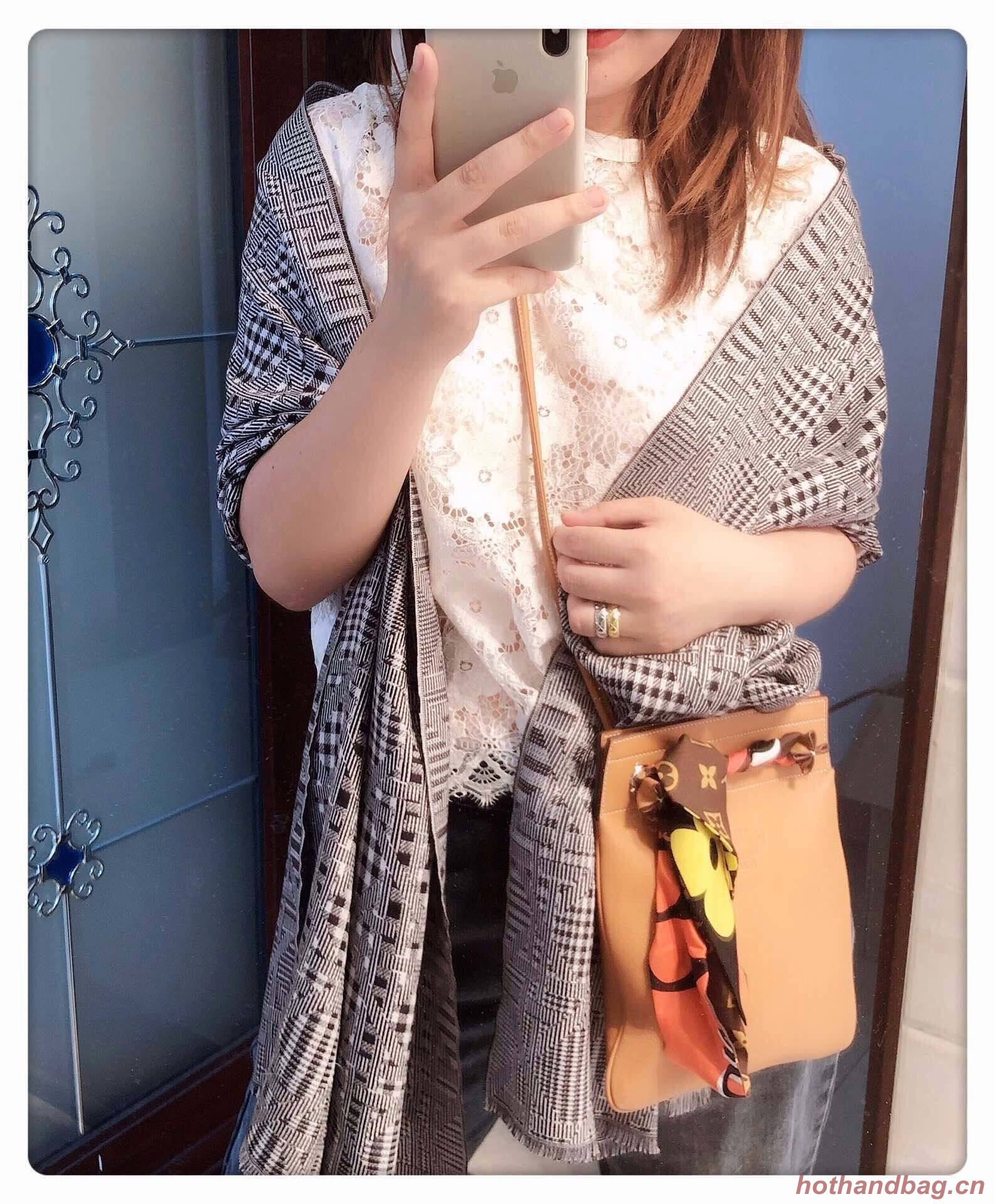 Dior Scarf DIC00037 Dior Scarf DIC00037