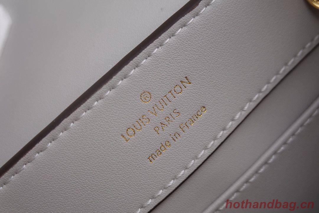 Louis Vuitton crocodile skin CAPUCINES MINI M48865 light gray Louis Vuitton crocodile skin CAPUCINES MINI M48865 light gray