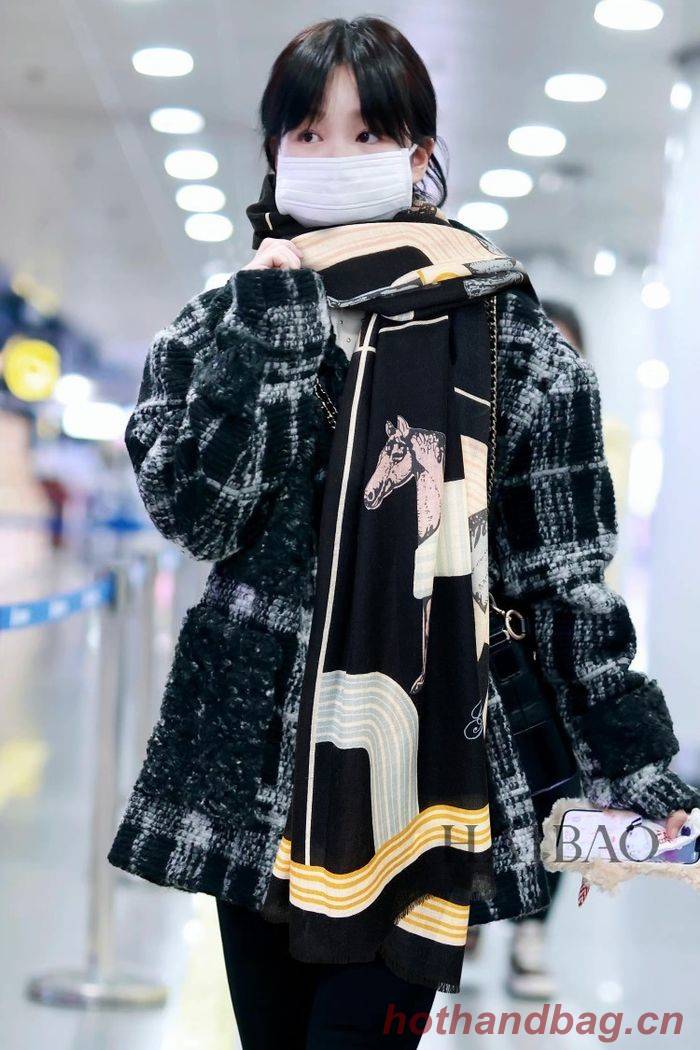 Gucci Scarf GUC00158 Gucci Scarf GUC00158