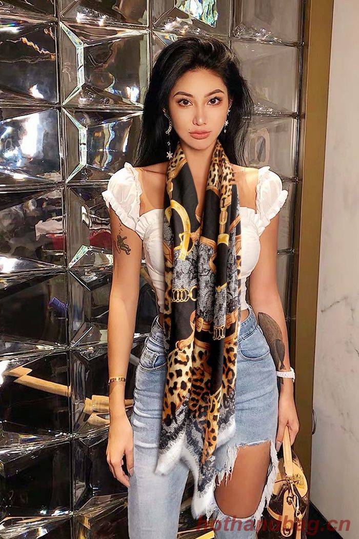 Gucci Scarf GUC00218 Gucci Scarf GUC00218