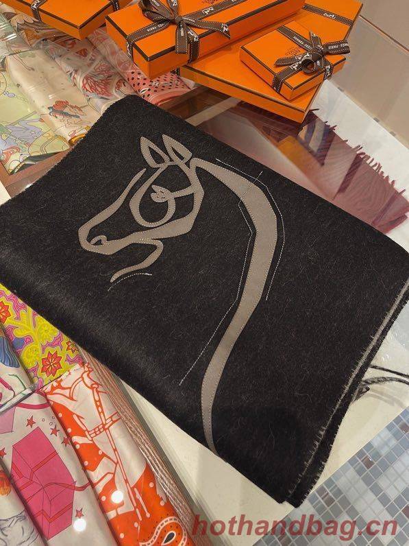 Hermes Scarf HEC00089 Hermes Scarf HEC00089