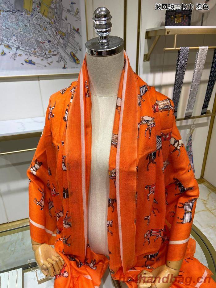 Hermes Scarf HEC00100 Hermes Scarf HEC00100