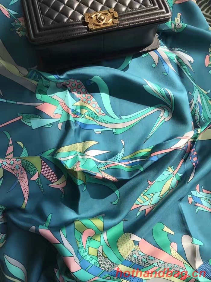 Hermes Scarf HEC00319 Hermes Scarf HEC00319