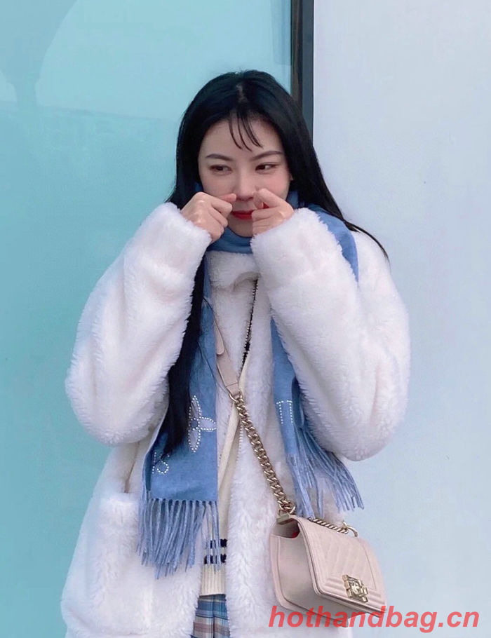 Louis Vuitton Scarf LVC00042 Louis Vuitton Scarf LVC00042