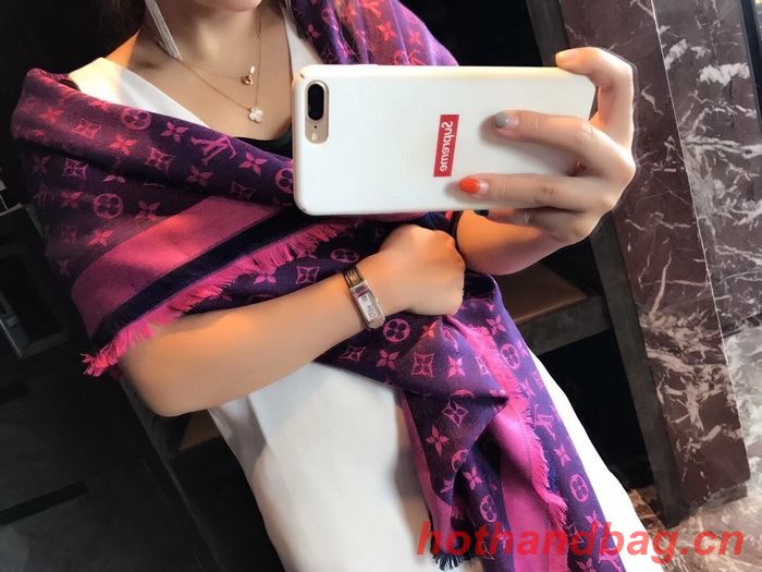 Louis Vuitton Scarf LVC00308
