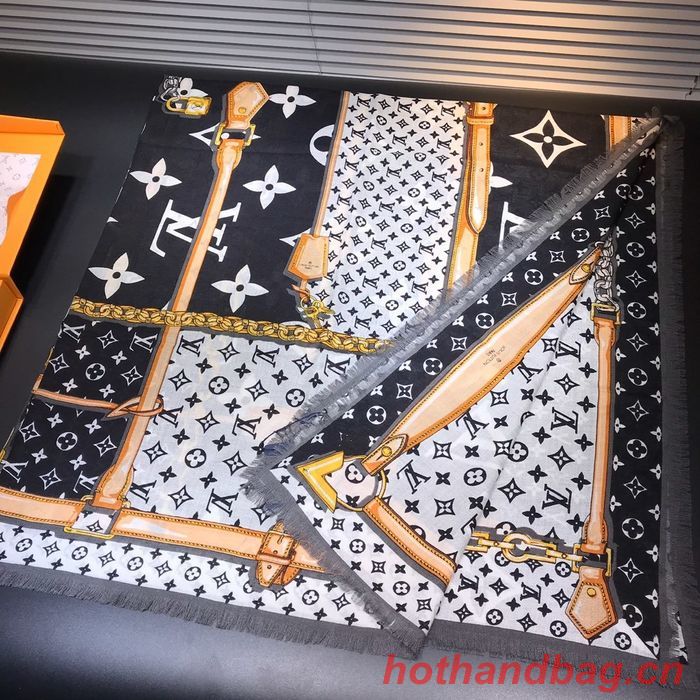 Louis Vuitton Scarf LVC00314