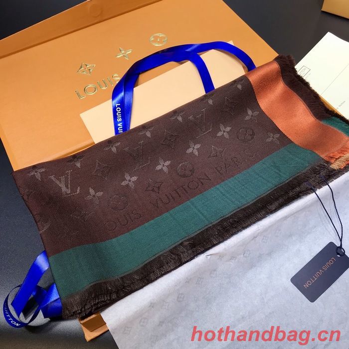 Louis Vuitton Scarf LVC00319