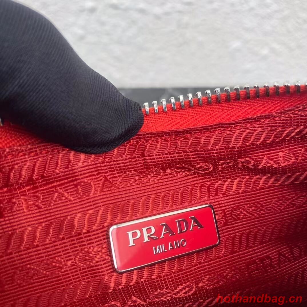 Prada Re-Edition 2000 embroidered drill mini bag 1NE515 red Prada Re-Edition 2000 embroidered drill mini bag 1NE515 red