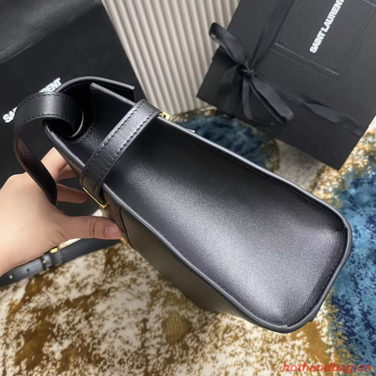 Yves Saint Laurent Manhattan leather shoulder bag Y85136 Black Yves Saint Laurent Manhattan leather shoulder bag Y85136 Black