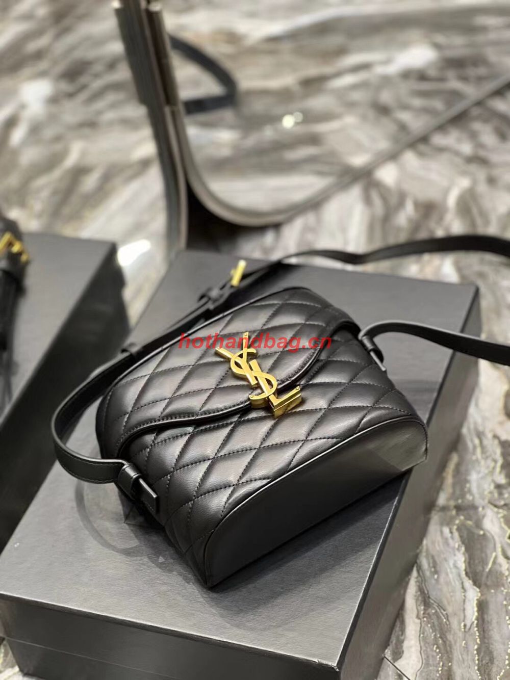 SAINT LAUREN JUNE BOX BAG IN QUILTED LAMBSKIN 7100801 NOIR SAINT LAUREN JUNE BOX BAG IN QUILTED LAMBSKIN 7100801 NOIR