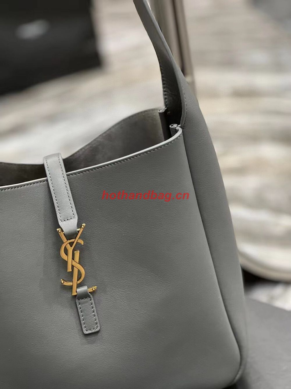 SAINT LAUREN LE 5 A 7 SOFT SMALL HOBO BAG IN SMOOTH LEATHER 713938 gray SAINT LAUREN LE 5 A 7 SOFT SMALL HOBO BAG IN SMOOTH LEATHER 713938 gray