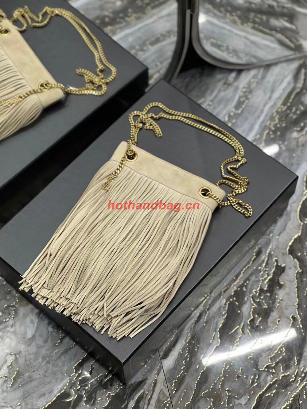 SAINT LAURENT SMALL CHAIN BAG IN LIGHT SUEDE WITH FRINGES 683378 GRAY SAINT LAURENT SMALL CHAIN BAG IN LIGHT SUEDE WITH FRINGES 683378 GRAY