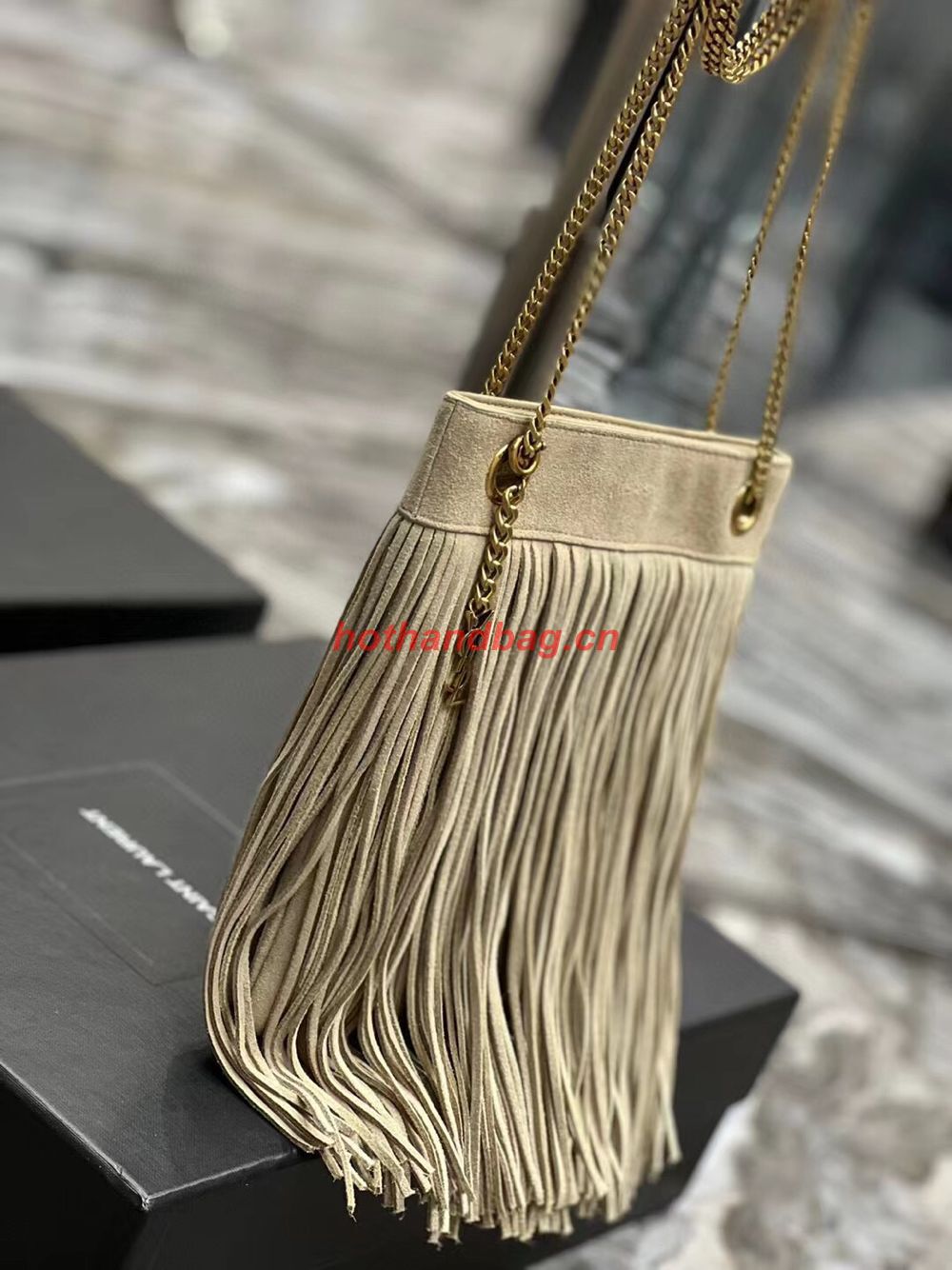 SAINT LAURENT SMALL CHAIN BAG IN LIGHT SUEDE WITH FRINGES 683378 GRAY SAINT LAURENT SMALL CHAIN BAG IN LIGHT SUEDE WITH FRINGES 683378 GRAY