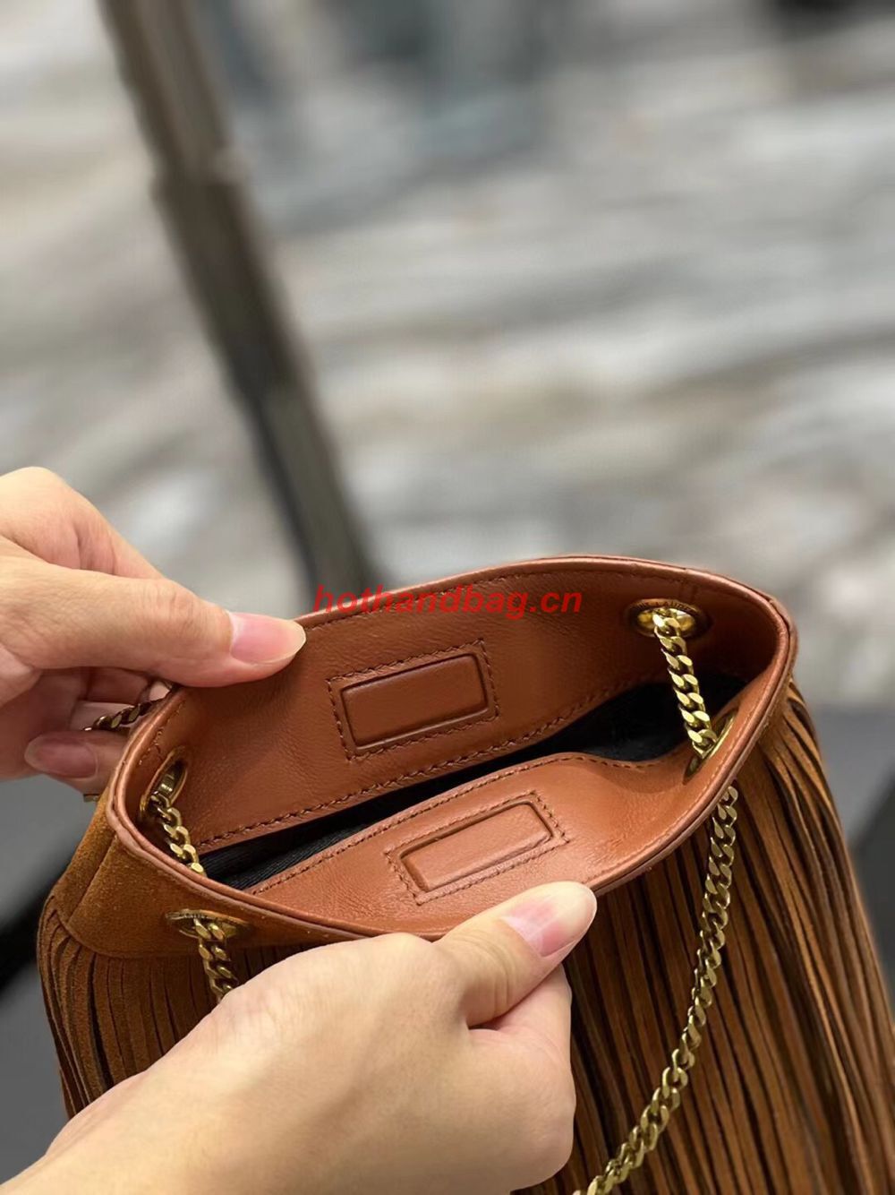 SAINT LAURENT SMALL CHAIN BAG IN LIGHT SUEDE WITH FRINGES 683378 brown SAINT LAURENT SMALL CHAIN BAG IN LIGHT SUEDE WITH FRINGES 683378 brown
