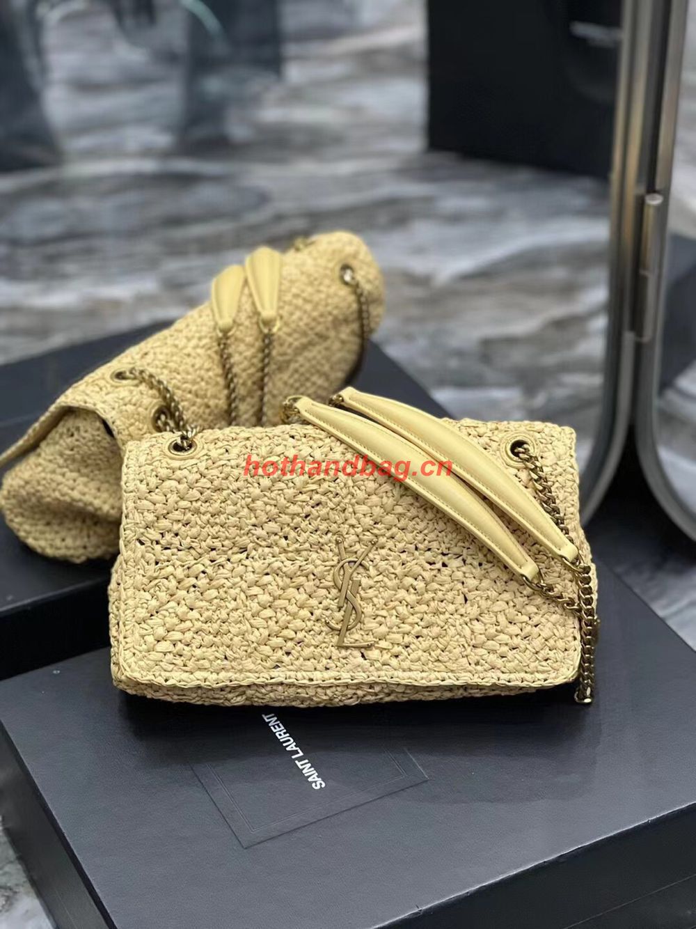 SAINT LAURENT JAMIE MEDIUM CHAIN BAG CARRE RIVE GAUCHE IN CROCHET RAFFIA AND SMOOTH LEATHER 515821 NATUREL SAINT LAURENT JAMIE MEDIUM CHAIN BAG CARRE RIVE GAUCHE IN CROCHET RAFFIA AND SMOOTH LEATHER 515821 NATUREL