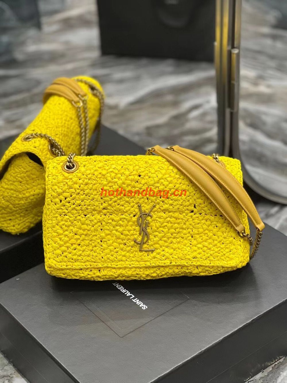 SAINT LAURENT JAMIE MEDIUM CHAIN BAG CARRE RIVE GAUCHE IN CROCHET RAFFIA AND SMOOTH LEATHER 515821 YELLOW SAINT LAURENT JAMIE MEDIUM CHAIN BAG CARRE RIVE GAUCHE IN CROCHET RAFFIA AND SMOOTH LEATHER 515821 YELLOW