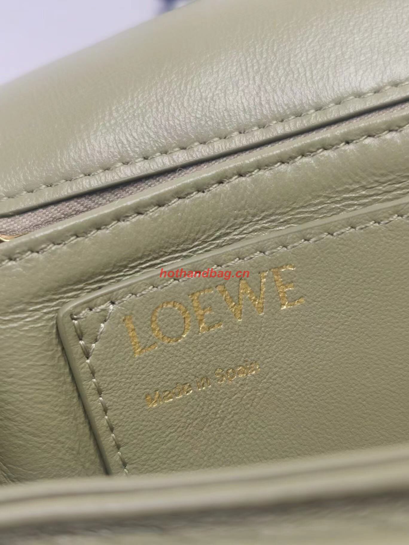 Loewe Puffer Goya Original Sheepskin Leather Bag 9801 Green Loewe Puffer Goya Original Sheepskin Leather Bag 9801 Green