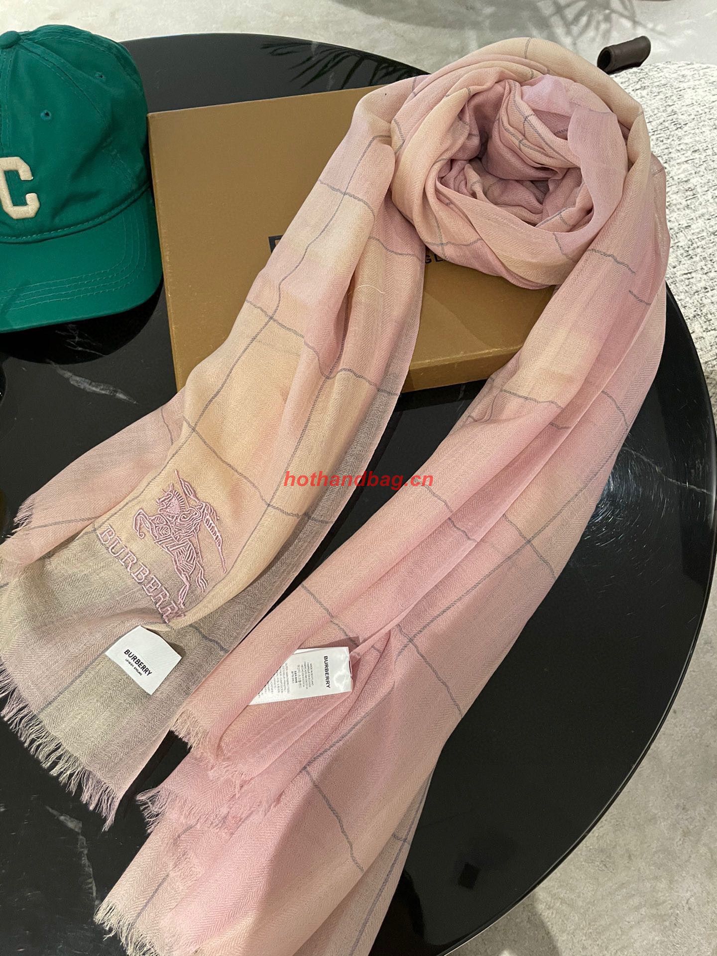Burberry Wool Scarf BB6320 Pink Burberry Wool Scarf BB6320 Pink