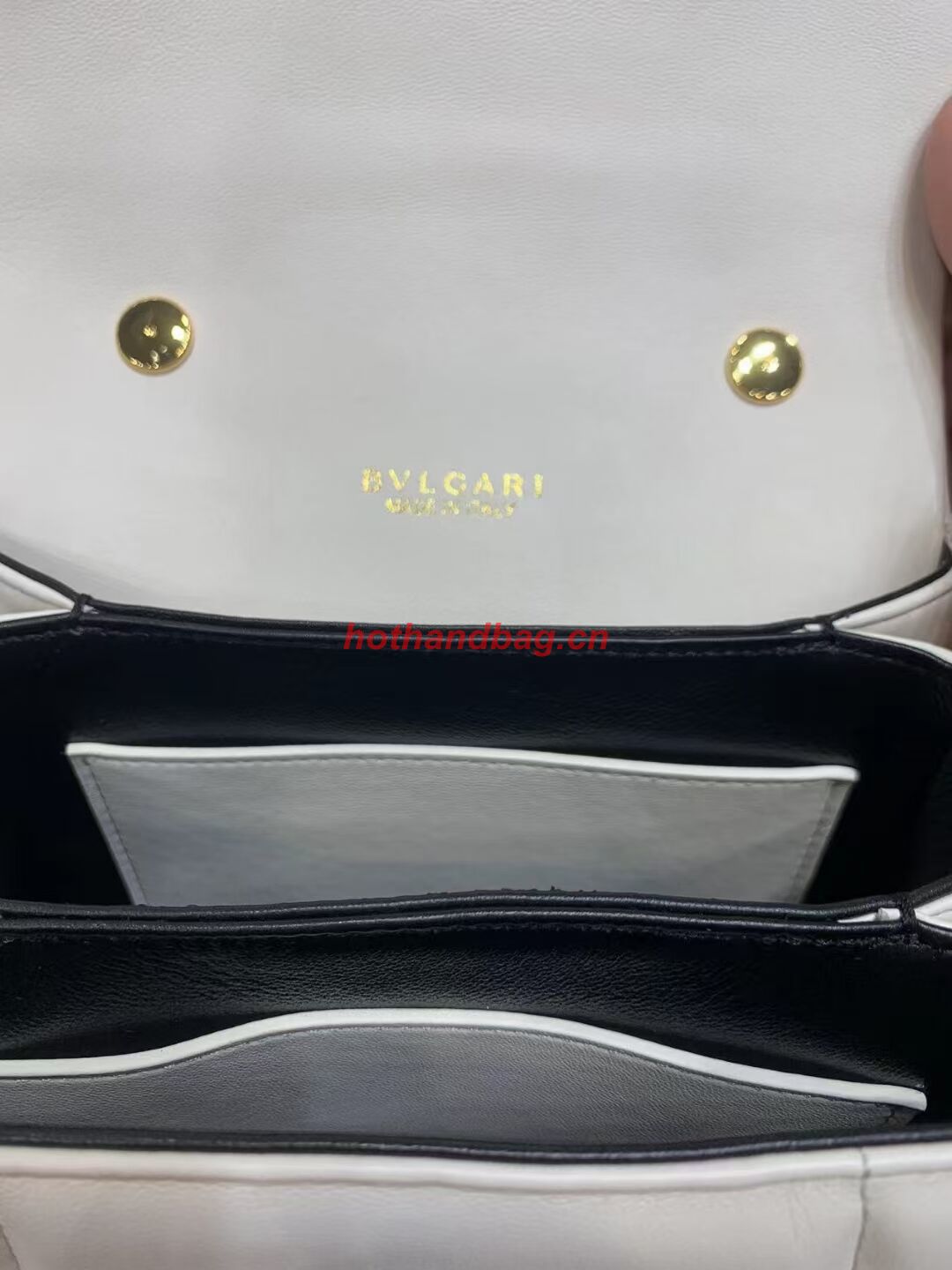 Bvlgari Serpenti Forever leather crossbody bag B282923 white Bvlgari Serpenti Forever leather crossbody bag B282923 white