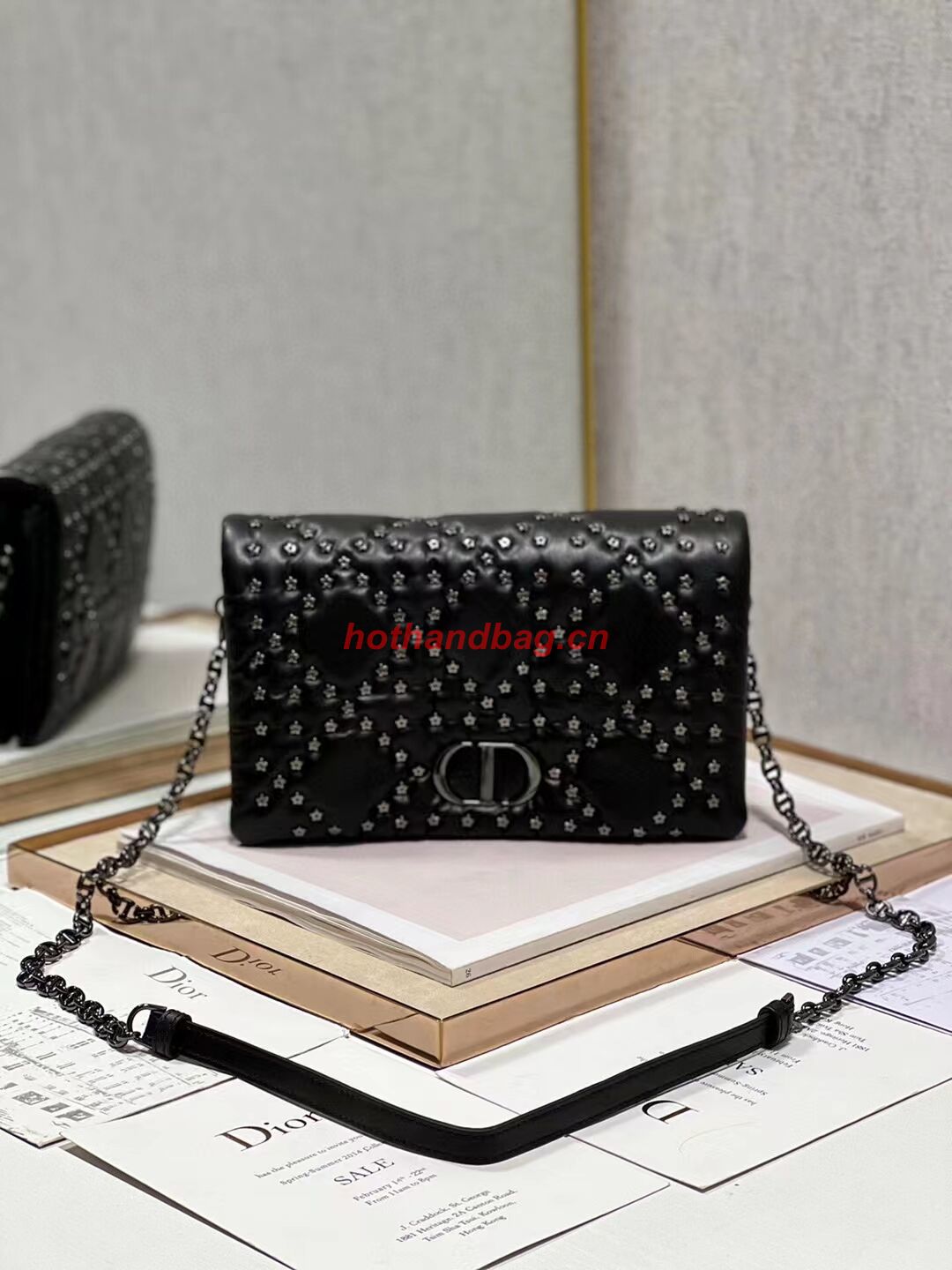 DIOR CARO MACROCANNAGE POUCH Macrocannage Calfskin with Star Motif S5135BB black DIOR CARO MACROCANNAGE POUCH Macrocannage Calfskin with Star Motif S5135BB black