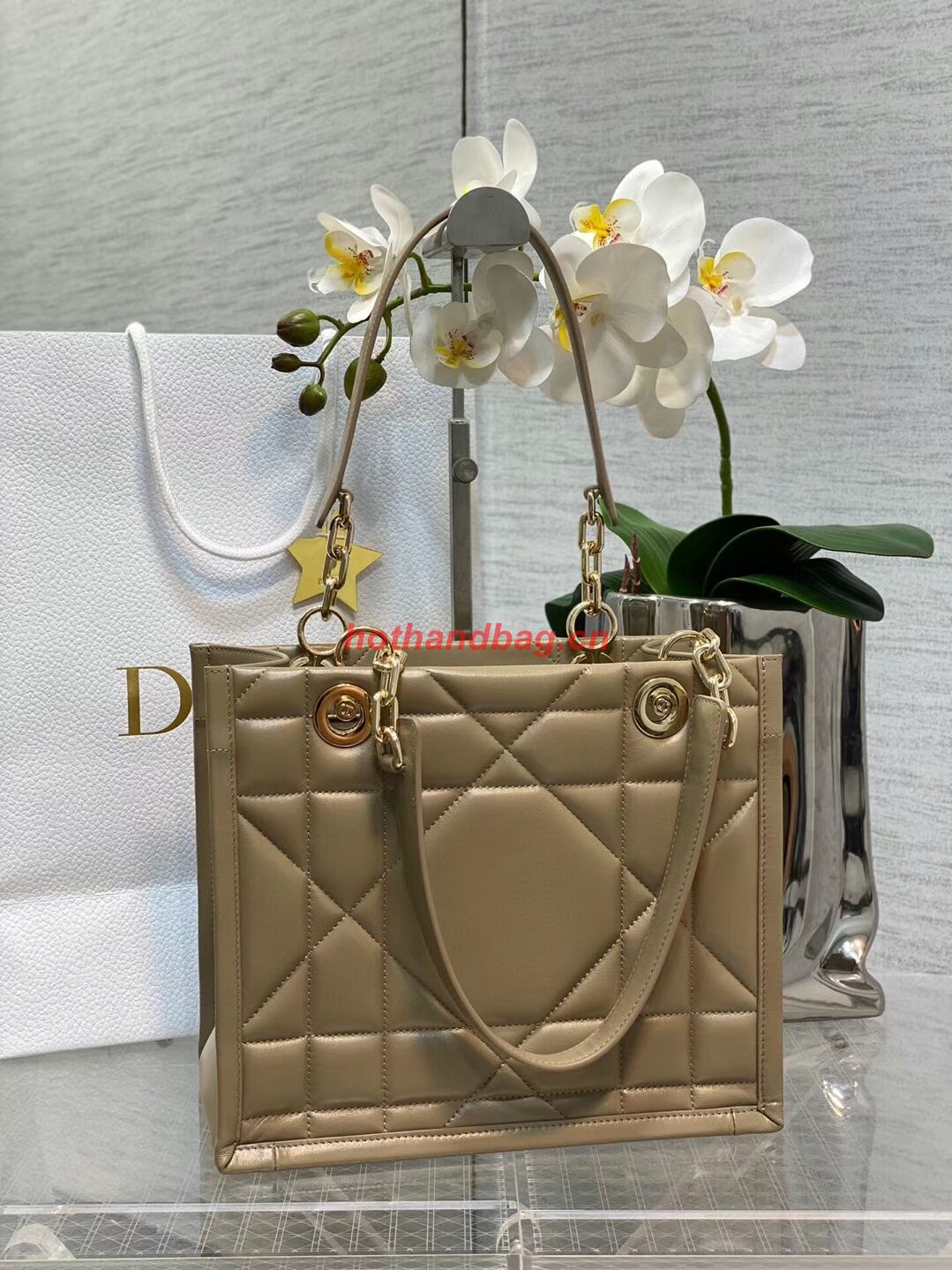 SMALL DIOR ESSENTIAL TOTE BAG Hazelnut Archicannage Calfskin M87211 BLACK SMALL DIOR ESSENTIAL TOTE BAG Hazelnut Archicannage Calfskin M87211 BLACK