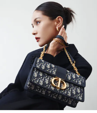 30 MONTAIGNE EAST-WEST BAG WITH CHAIN Blue Dior Oblique Jacquard M9334 30 MONTAIGNE EAST-WEST BAG WITH CHAIN Blue Dior Oblique Jacquard M9334