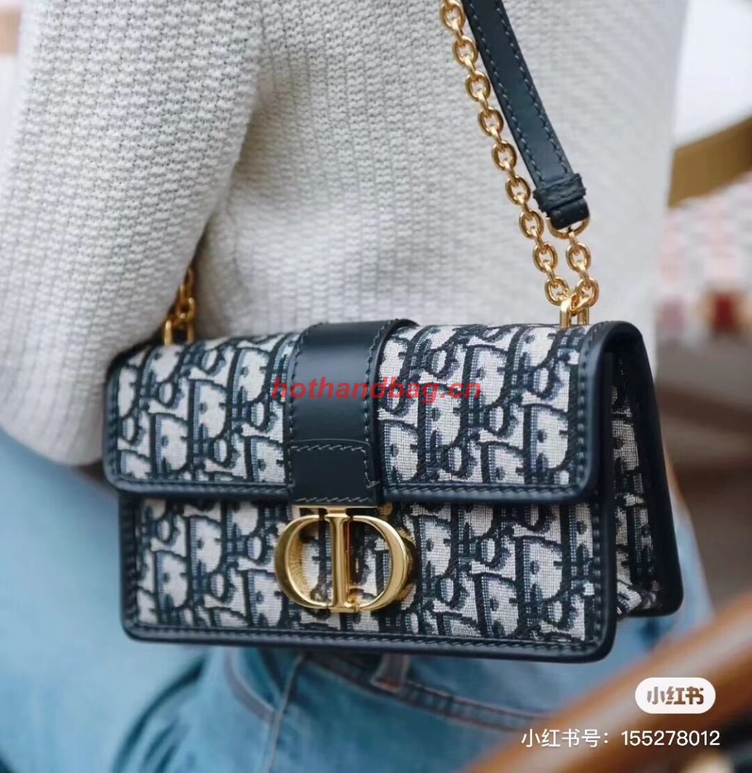 30 MONTAIGNE EAST-WEST BAG WITH CHAIN Blue Dior Oblique Jacquard M9334 30 MONTAIGNE EAST-WEST BAG WITH CHAIN Blue Dior Oblique Jacquard M9334