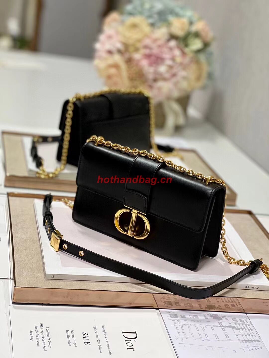 DIOR 30 MONTAIGNE EAST-WEST BAG WITH CHAIN Calfskin M9334 black DIOR 30 MONTAIGNE EAST-WEST BAG WITH CHAIN Calfskin M9334 black
