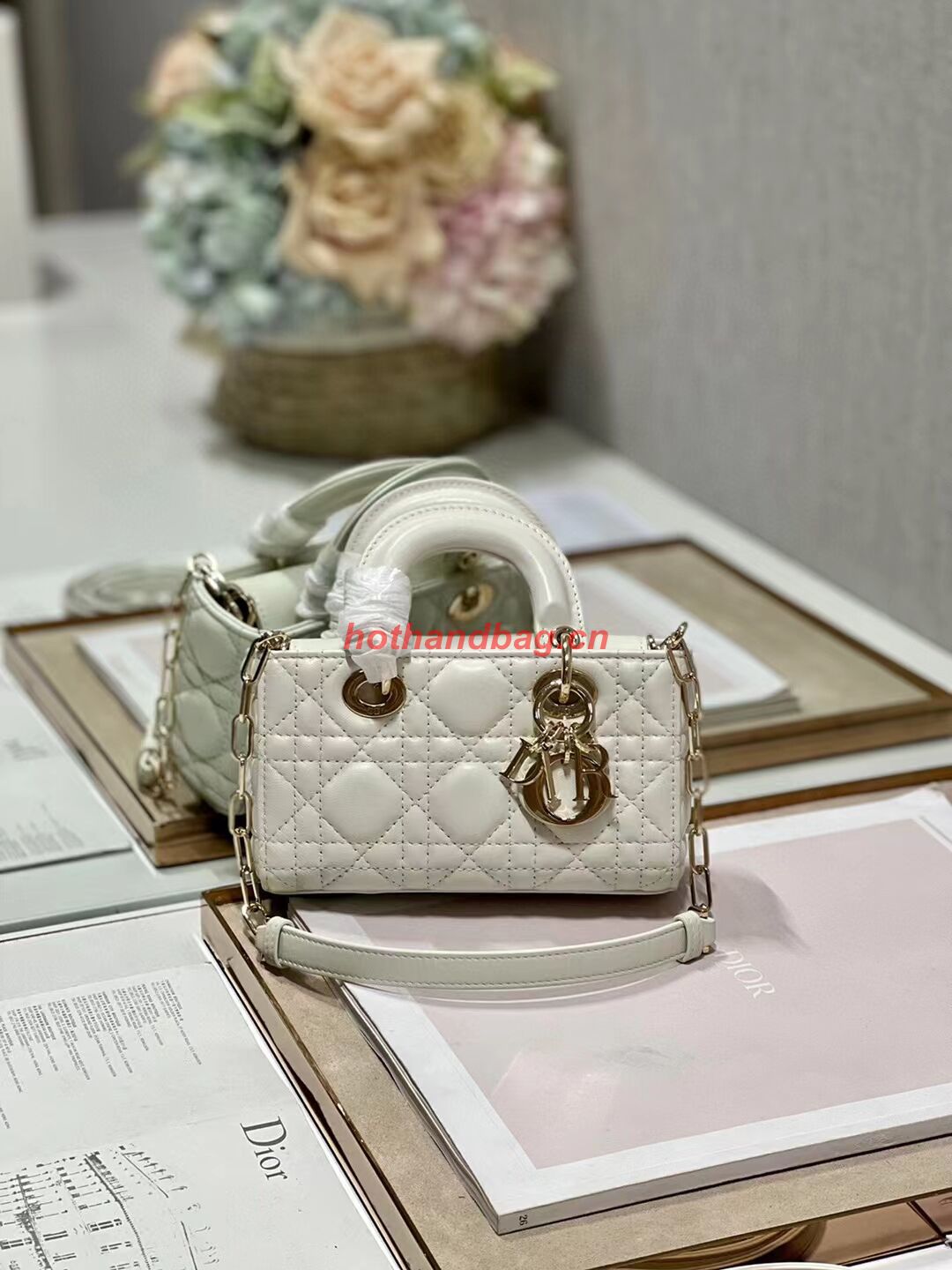 DIOR MICRO LADY D-JOY BAG Cannage Lambskin S0910 white DIOR MICRO LADY D-JOY BAG Cannage Lambskin S0910 white